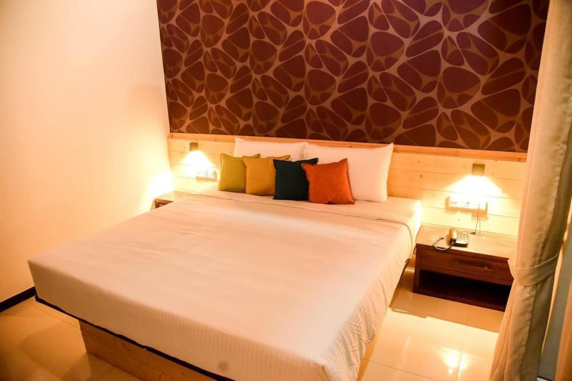Hotel Bella Vista Anuradhapura Exterior photo